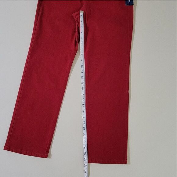 Bandolino Women's Mandie Signature Fit Mid Rise Straight Jean Apple Spice Red - Picture 10 of 16